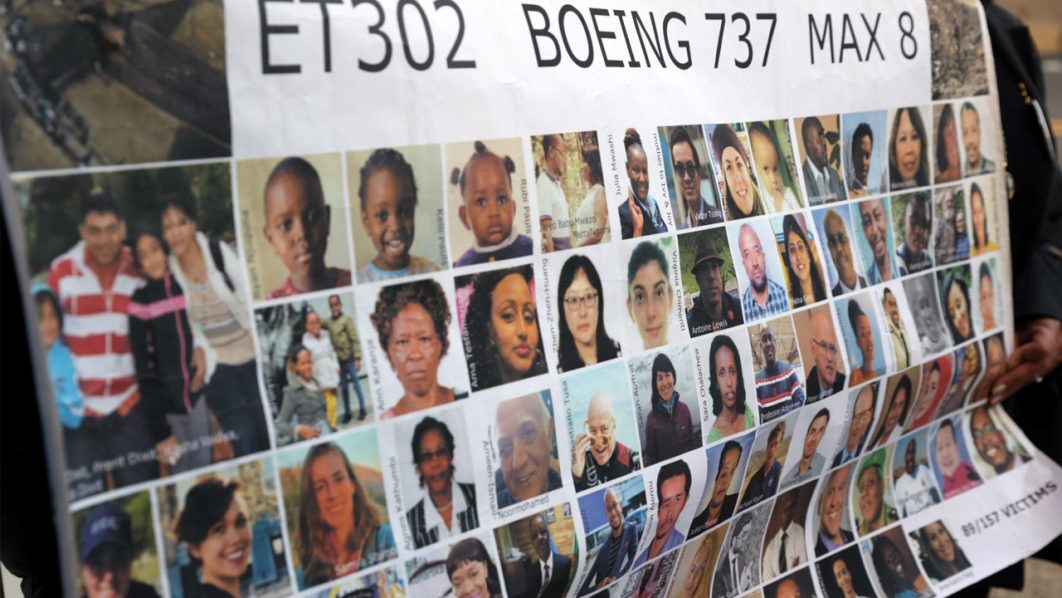 Families of 737 MAX crash victims set to face Boeing in US court