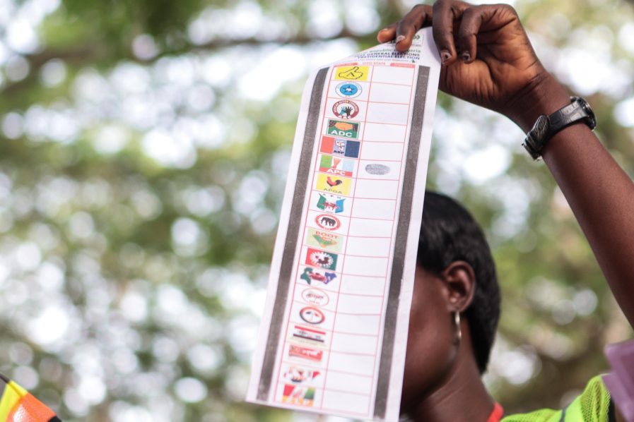 Police caution Nigerians against sharing unannounced election results by INEC