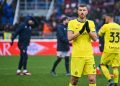 Inter Milan’s Bosnian forward Edin Dzeko acknowledges the public at the end of the Italian Serie A football match between Bologna and Inter on February 26, 2023 at the Renato-Dall’Ara stadium in Bologna. (Photo by Alberto PIZZOLI / AFP)