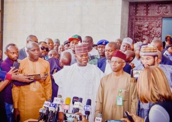 Kogi State Governor, Yahaya Bello (middle); his Kaduna counterpart, Nasir el-Rufai and others at the Supreme Court, Abuja…yesterday. PHOTO: PHILIP OJISUA