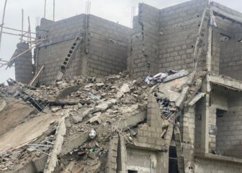 Scene of the collapsed building yesterday. PHOTO: ENIOLA DANIEL