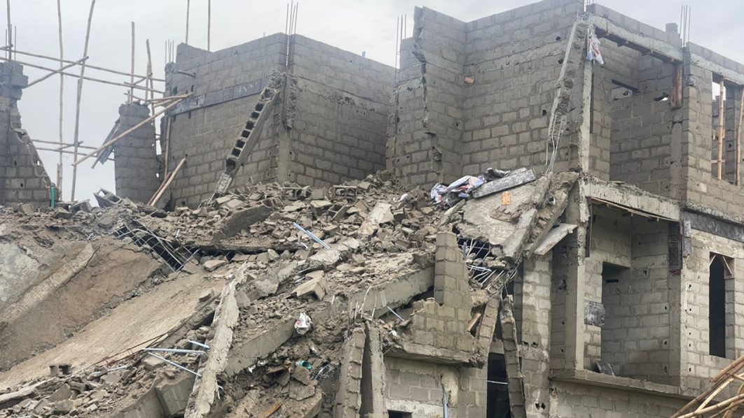 Another Lagos building collapses 24 hours after Sanwo-Olu’s visit to Banana Island site