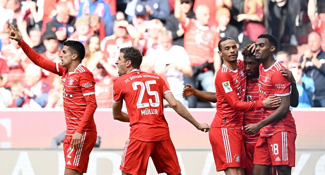 Gnabry And Coman Sink Hertha As Bayern Top Bundesliga