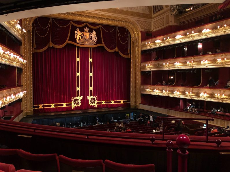 Top 10 Modern Theatres And Cinemas Around The World