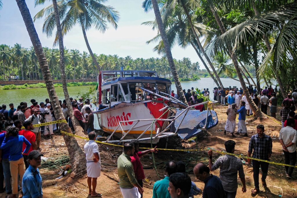 At Least 22 Dead After India Boat Capsizes