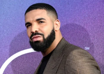 Drake & Lil Yachty’s Bromance Continues As Canadian Urges Kick To Sign His Collaborator