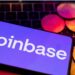 Coinbase, sued by SEC