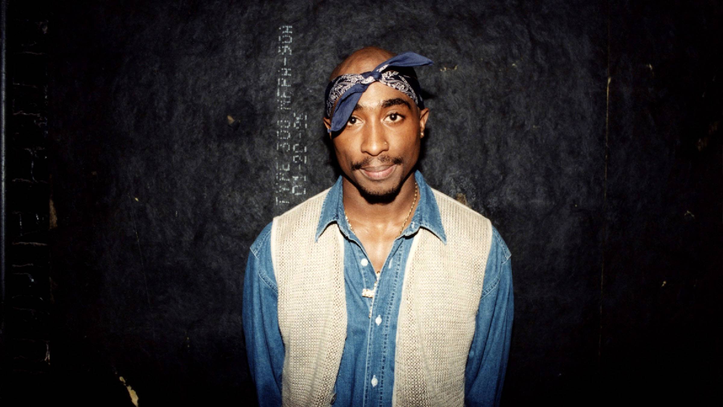 Tupac Shakur To Be Posthumously Honoured With Hollywood Walk Of Fame Star