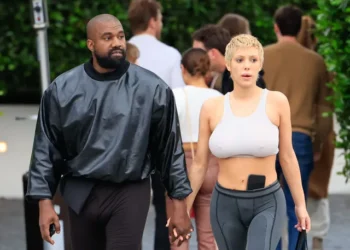 Kanye West & Bianca Censori Abandon Footwear, Go Barefoot In Italy