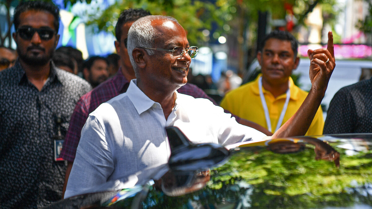 Keenly contested Maldives presidential vote begins