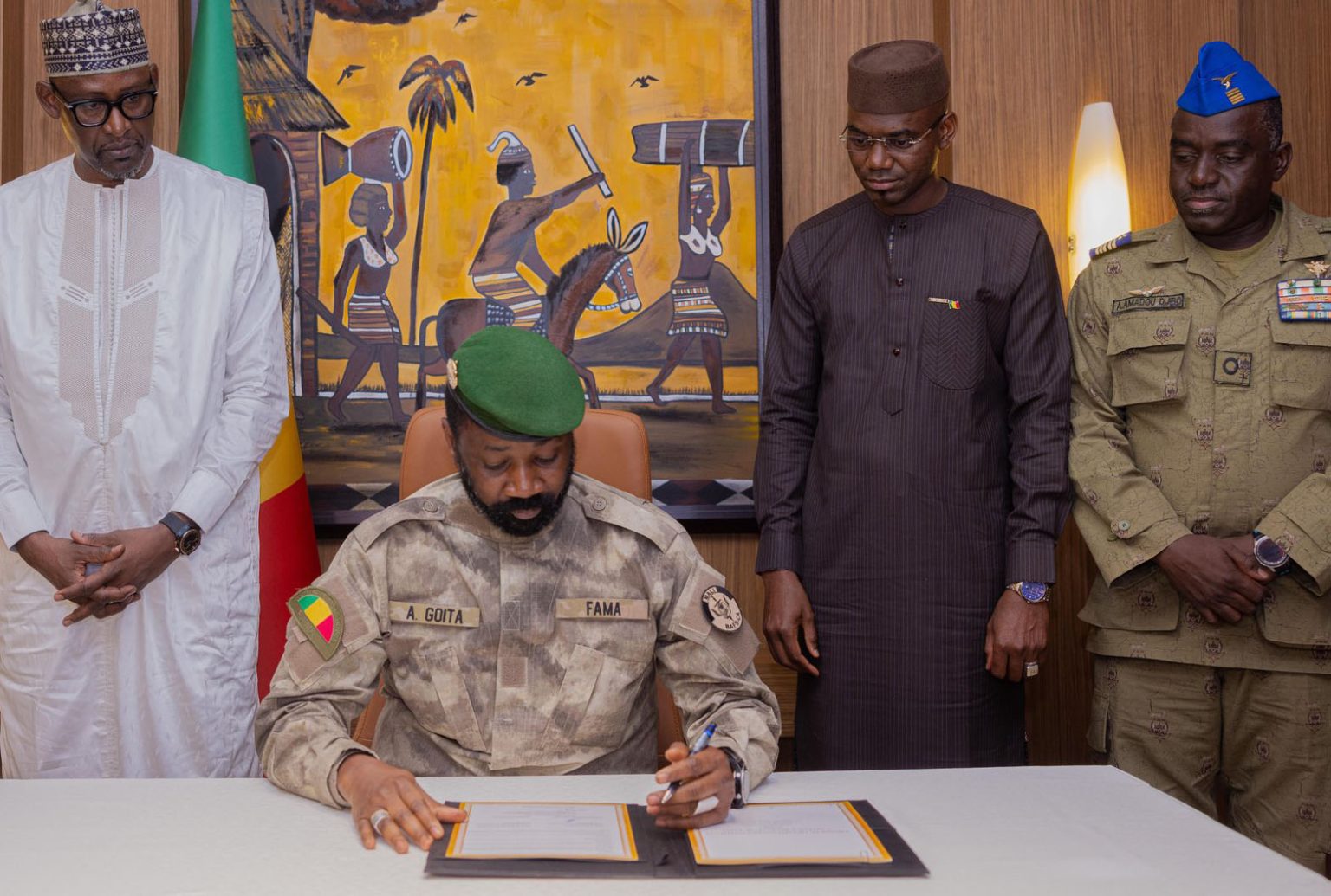 Mali, Niger, Burkina sign mutual defence pact