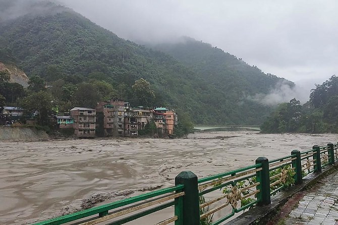 At least 23 Indian soldiers missing in flash flood