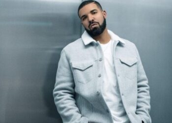 Rapper Drake Takes Break From Music Over Health Issue