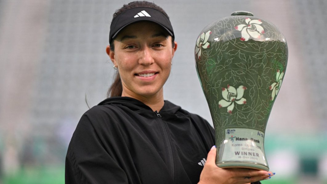 Pegula wins in Seoul for second title of season