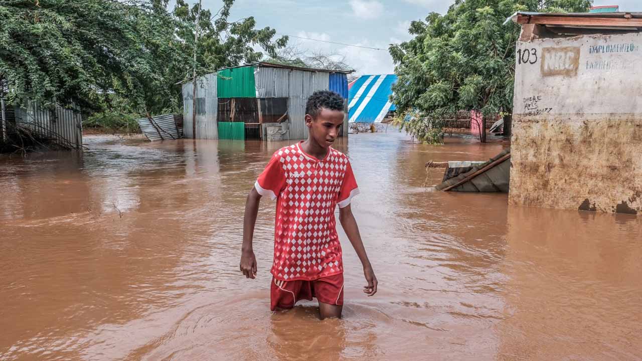 Disease stalks Somali district ravaged by floods