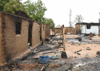 [FILES] A general view of burnt houses in Plateau state. Photo:AFP