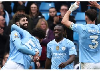 Five-Star Man City Smash Luton To Top Premier League